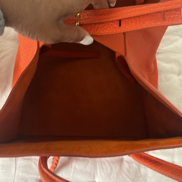 Excellent condition… Only wore this 5 times. Classic Céline - Picture 3 of 4